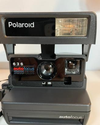 Polaroid Fotocamera analogica istantanea