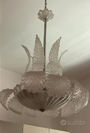 LAMPADARIO A 12 FOGLIE LIBERTY, VETRO DI MURANO