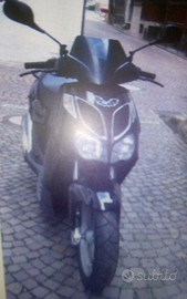 Aprilia sportcity 200