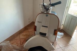 Vespa PX 125