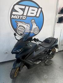 Yamaha T Max 560
