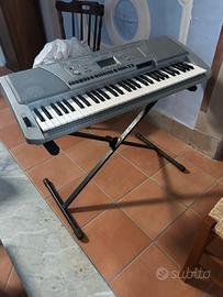 tastiera Yamaha Psr450 e organo elettrico da chies
