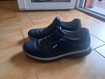 Paio di scarpe IGi&CO  mai usate