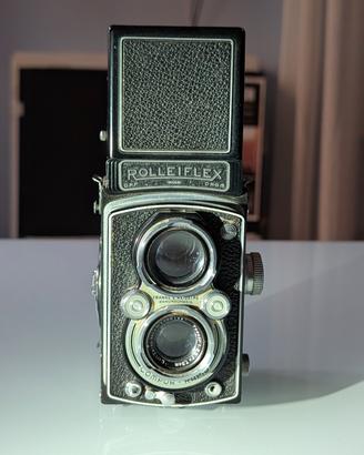 Rolleiflex con Tessar  75 mm f 3.5