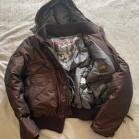 PIUMINO KEJO H.MILLER TAG. S