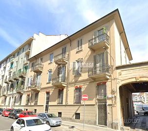 Appartamento a Torino 5 locali