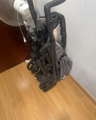 Trio passeggino   Consegno a catania