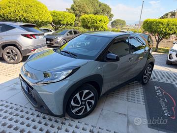 Toyota Aygo X 1.0 VVT-i 72 CV 5 porte Lounge S-CVT