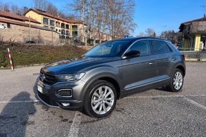 VOLKSAWAGEN T ROC 4 MOTION 4X4 ADVANCER EURO 6B