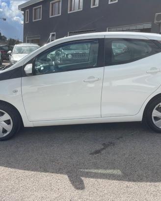 TOYOTA Aygo 1.0 VVT-i 69 CV 5 porte