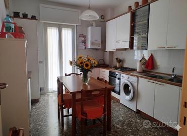 Appartamento in via catania, taranto