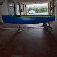 Barchetta in vetroresina