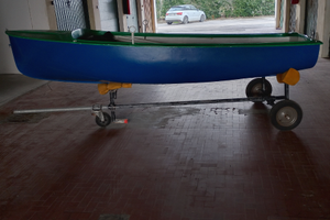 Barchetta in vetroresina