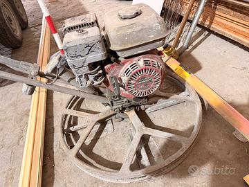 Elicottero per cemento