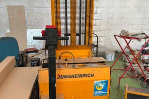 Muletto jungheinrich con timone