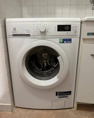 Lavatrice Electrolux Rex 7 kg 1200 giri - Perfetta