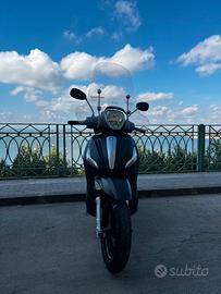 Piaggio Beverly 125 - 2015