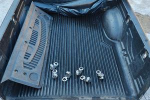 Vasca protettiva cassone Mitsubishi L200 Triton