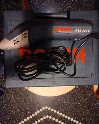 Scalpellatore BOSCH GSE 300E