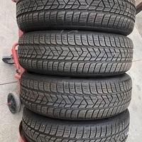 4 gomme usate invernali 235 45 17 Pirelli