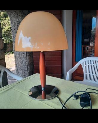 lampada da tavolo 