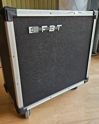 amplificatore 50 W per chitarra elettrica e basso