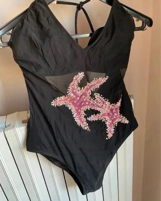 Costume nero intero AMAREA con pareo rosa