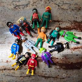 kinder supereroi playmobil / onepiece