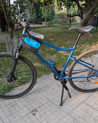 Bici Btwin trekking Riverside 500 taglia M