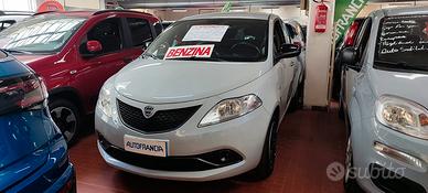 Lancia Ypsilon 1.2 69 CV 5 porte S&S Gold