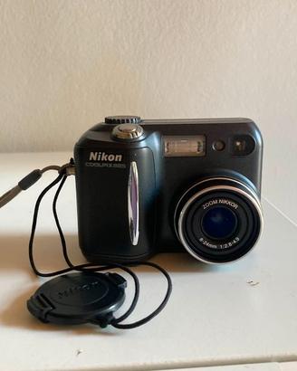 fotocamera Nikon  Coolpix 885