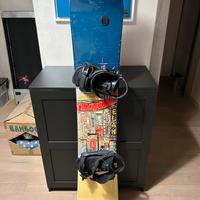 Snowboard Elan con attacchi