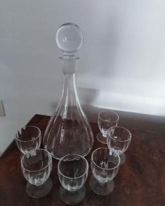 BOTTIGLIA   CON 6 BICCHIERINI