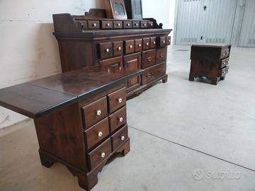 Credenza  e comodini