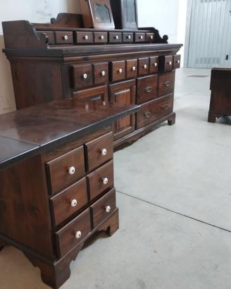 Credenza  e comodini