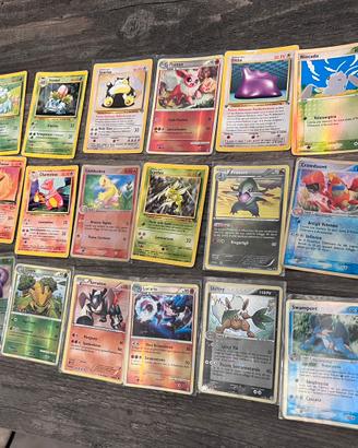 Carte Pokemon rare super rare e comuni