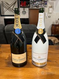 2 Bottiglie Moet & Chandon da 1,5 lt vuote