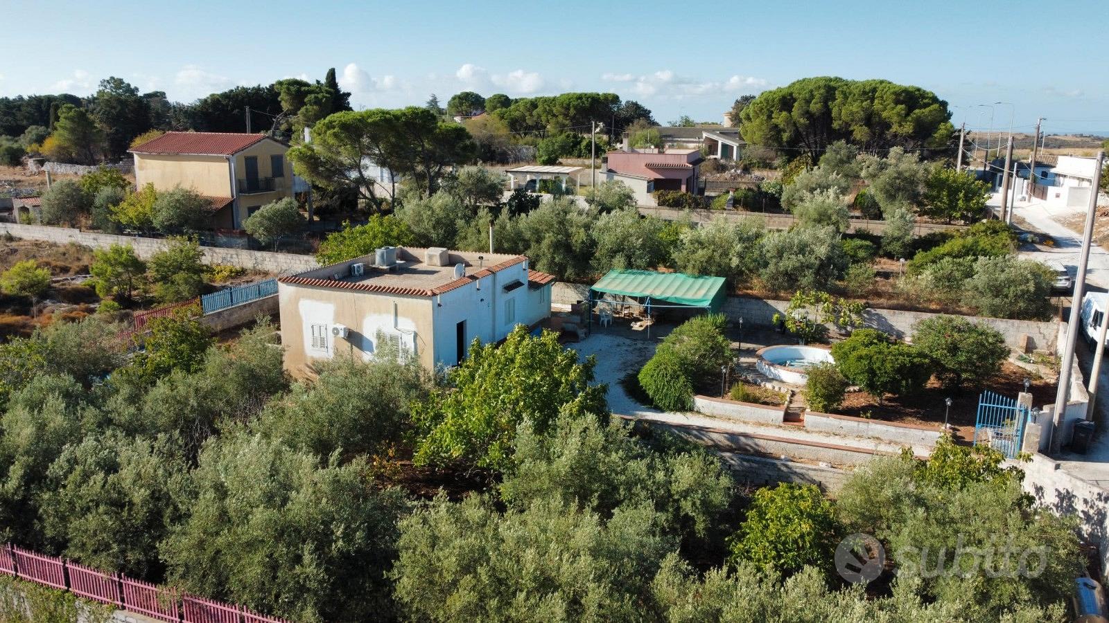 Villa in Contrada Avola Antica - Vista 4