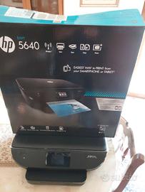 Stampante Hp multifunzione Envy 5640 + 2 cartucce 