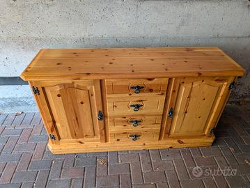 mobile/madia in legno con ante e cassetti
