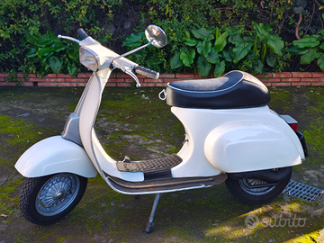 Vespa piaggio 50 special