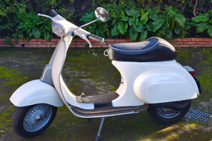 Vespa piaggio 50 special