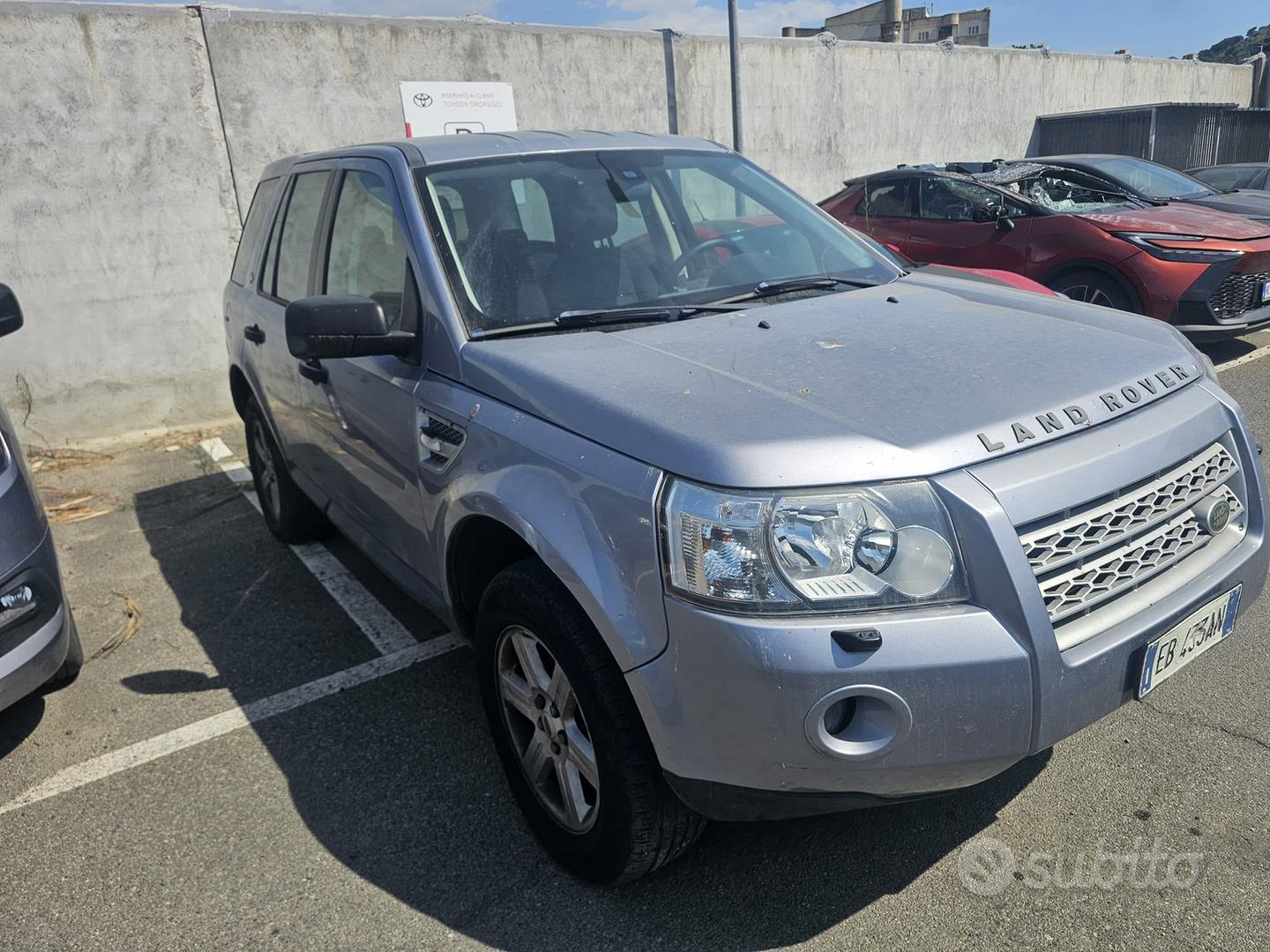 Land Rover Discovery 2010 photo 3