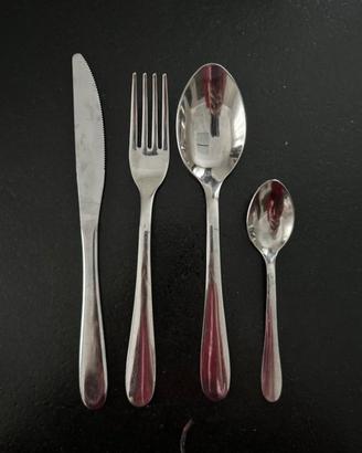 Set di posate 6 persone in acciaio 24 pezzi
