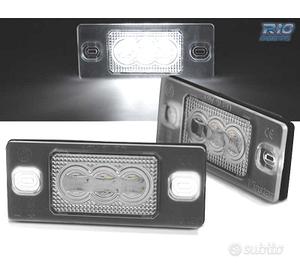 LUCI LED TARGA VOLKSWAGEN VW TIGUAN TOUAREG GOLF M