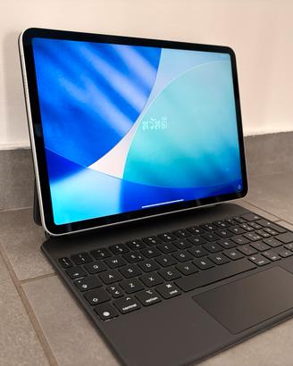 iPad Pro 11 M1 128GB + Magic Keyboard + Smartfolio