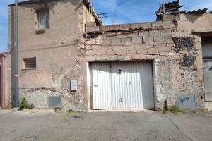 Terralba - Indipendente unico livello con cortile