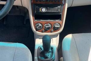 MERCEDES Classe A (V177) - 2004