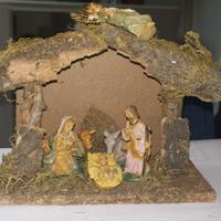 Lotto 4 - Presepe statuine + capanna marca Italy
