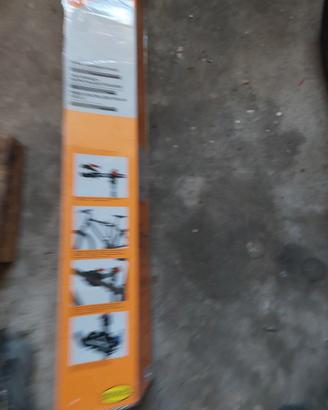 porta bici per manutenzione 